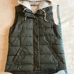 H&M LOGG Zip Snap Puffer Hoodie Vest
